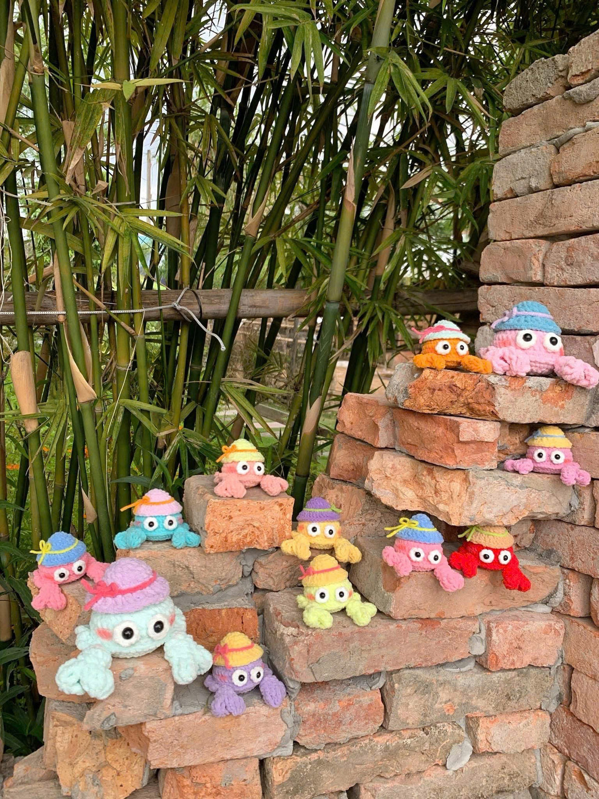 Crochet Crab with Sun Hat – Handmade Amigurumi Doll