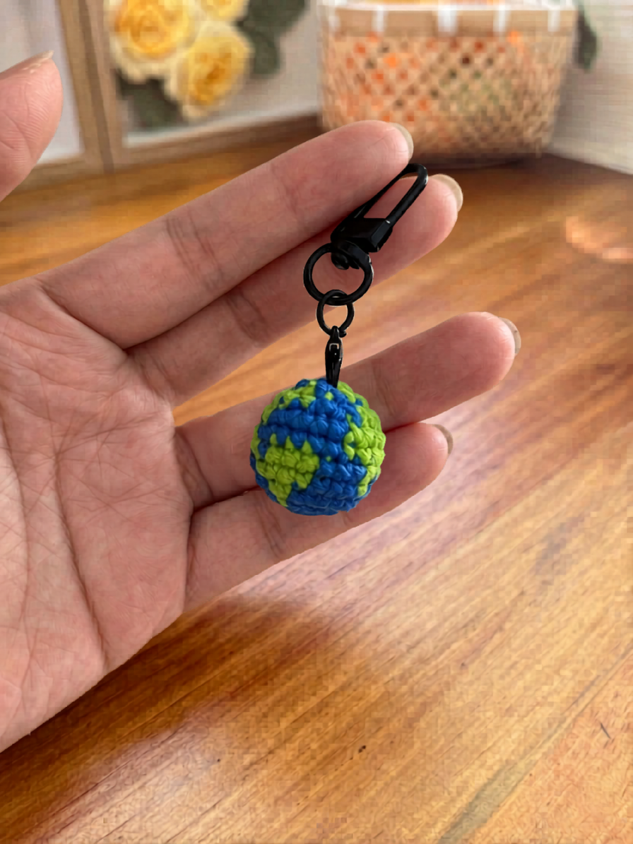 Little Earth – Handmade Crochet Globe