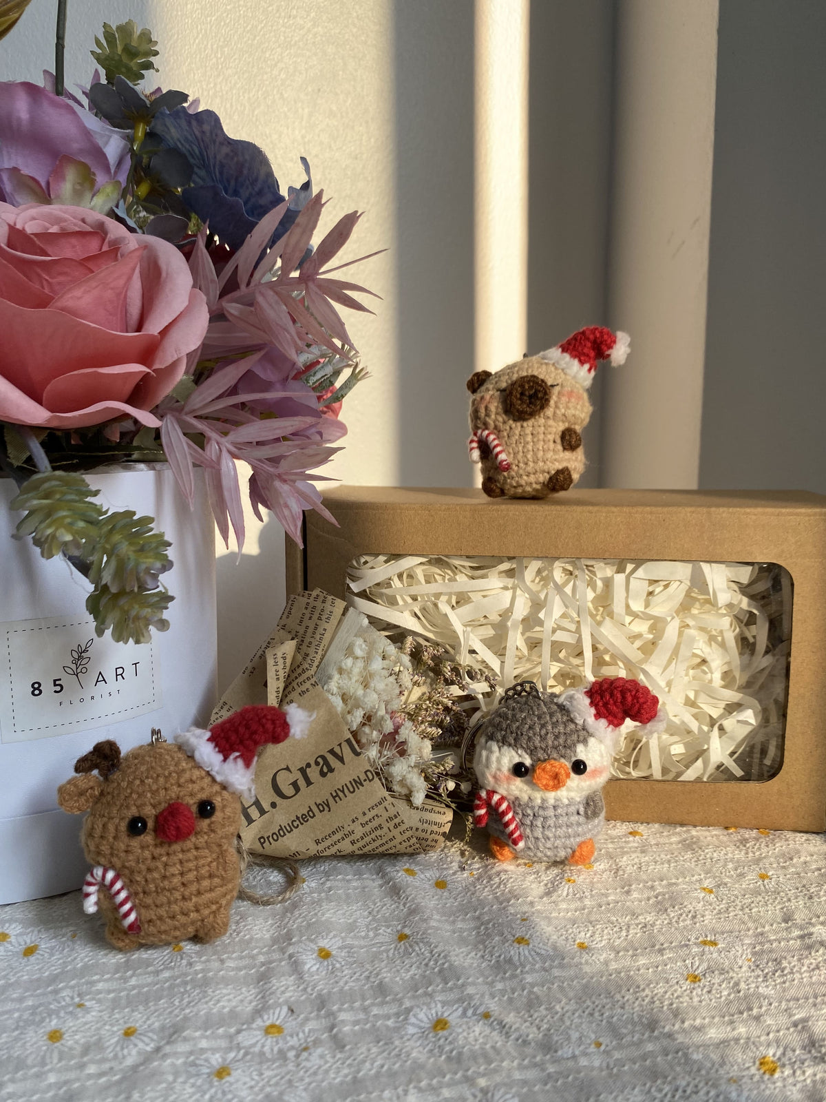 Christmas Crochet Keychain – Reindeer, Penguin & Capybara