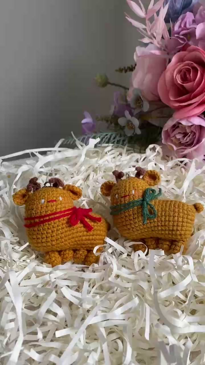 Handmade Crochet Reindeer Keychain – Cute Christmas Bag Charm