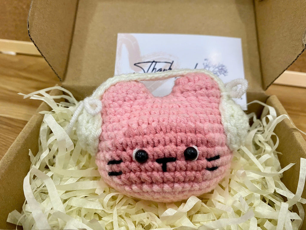 Crochet Cat Earbuds Case – Handmade Headphone Pouch